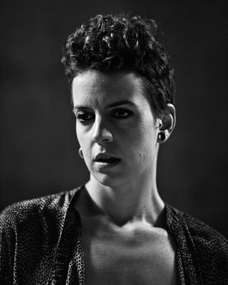 Clara Peya homenatja Josefina Rigolfas