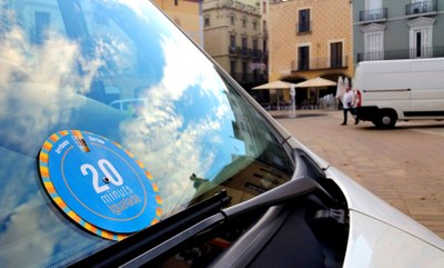 Disc horari obligatori en zones de càrrega i descàrrega
