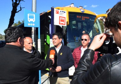 El bus Exprés e5 ja opera a les parades del "Punto Blanco"
