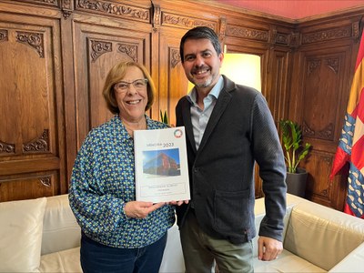 La Síndica d'Igualada presenta la memòria anual del 2023 a l’alcalde